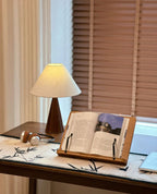 Vintage-style light luxury table lamp, simple American retro Nordic table lamp